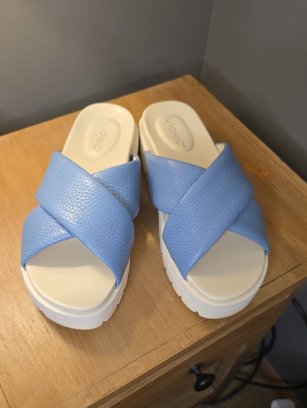 Vionic Vesta Blue‎ Shadow Crisscross Platform Slide Sandals